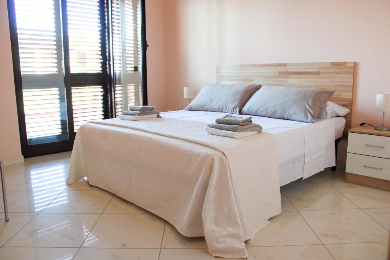 קאולוניה מרינה Magna Grecia B&B E Appartamenti מראה חיצוני תמונה
