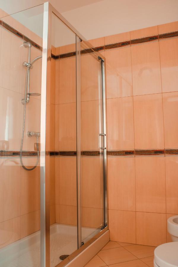 קאולוניה מרינה Magna Grecia B&B E Appartamenti מראה חיצוני תמונה
